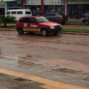 Carro usado na fiscalização de transito em Novo Progresso -Flagrado estacionado em local proibido.