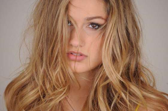 Sasha Meneghel completa 17 anos nesta terça-feira, 28 de julho de 2015 