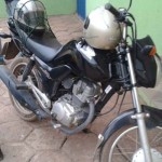 Moto pilotada pelo mototaxista 