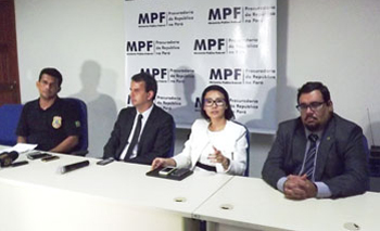  Membros do MPF e MPE durante coletiva sobre operação Madeira Limpa