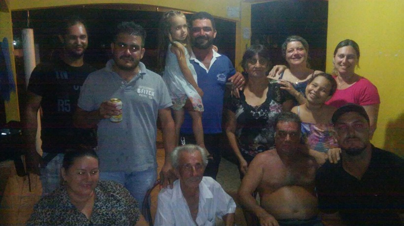 Familiares e Amigos