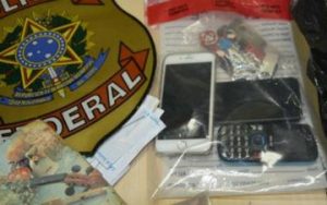 Material encontrado com o empresário morto inclui pen drives, celulares e cadernos com anotações