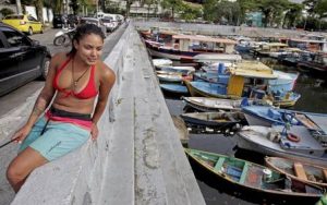Katriny Soares chegou a sair de barco, mas não conseguiu achar dinheiro: '