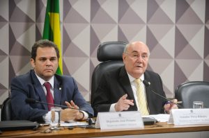 Relator deputado Priante(PMDB) e Presidente Senador Flexa Ribeiro (PSDB)