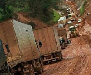 O Caos – Descaso e abandono nas rodovias no Pará (Transamazônica-Foto Arquivo Jornal Folha do Progresso)