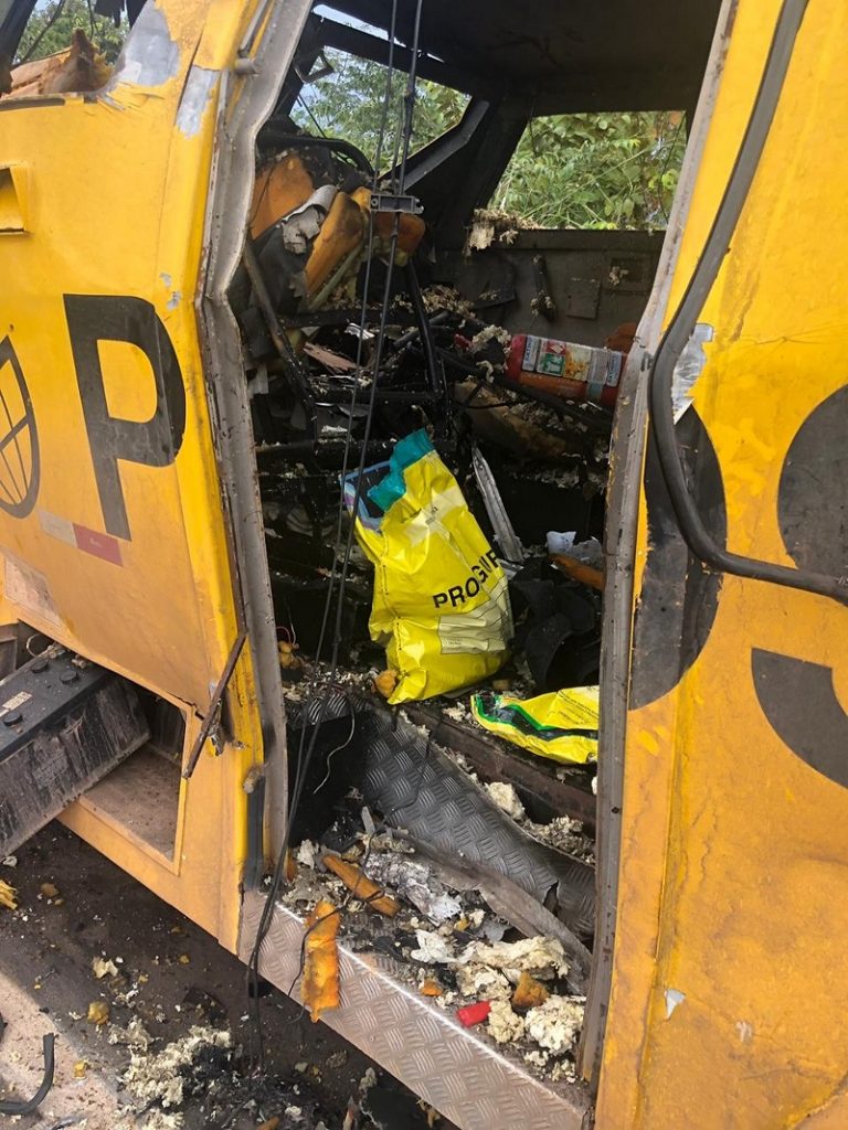 Carro-forte é alvo de tiros no Pará — Foto: Reprodução/ TV Liberal 