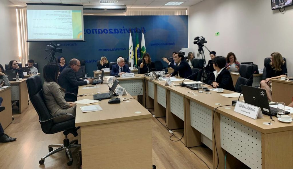  Diretoria Colegiada da Anvisa avalia propostas de consulta pública para aprovação do plantio de maconha no Brasil — Foto: Rafaella Vianna/TV Globo Diretoria Colegiada da Anvisa avalia propostas de consulta pública para aprovação do plantio de maconha no Brasil — Foto: Rafaella Vianna/TV Globo 