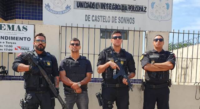 Agentes da Polícia Civil que participaram a operação (Foto:Divulgação)