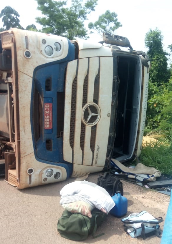 Motorista saiu ileso (Foto:JORNAL FOLHA DO PROGRESSO)