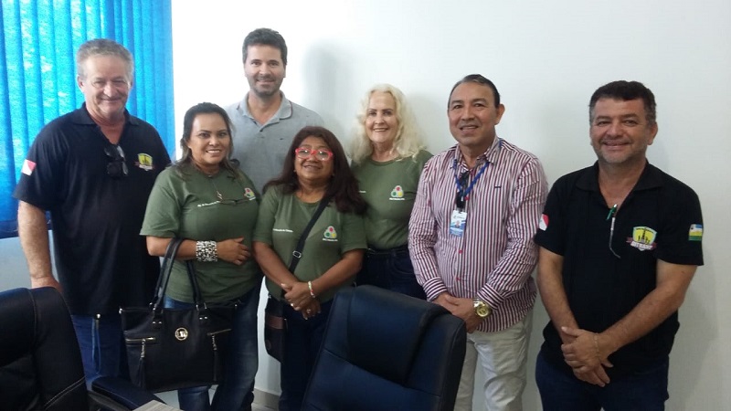 Reunião no gabinete do Prefeito (Foto:Ascom Prefeitura)