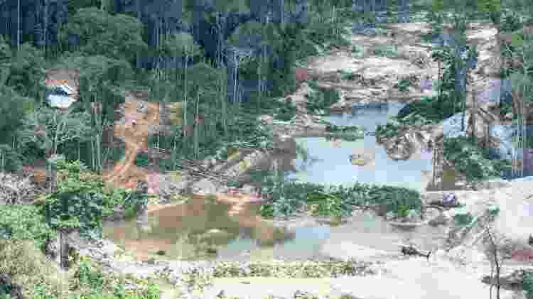 Grupo Especializado de Fiscalização do Ibama desativa máquinas de garimpo ilegal na Terra Indígena Munduruku no Pará Imagem: Vinícius Mendonça/ Ibama