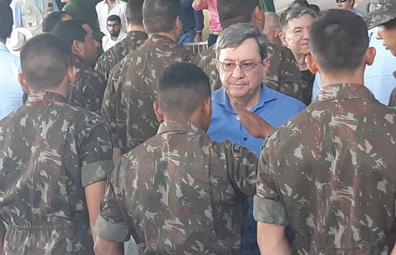  Militares do 8º BEC que trabalharam na BR-163 recebem medalhas de honraria (Foto:Adecio Piran