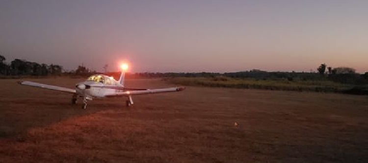 Aeronave levou o corpo do empresário (Foto:Facebook)