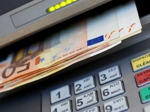 restricao_de_saques_visa_coibir_compra_de_votos_segundo_juiza_eleitoral