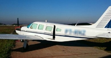 aviao_apreendido_londrina