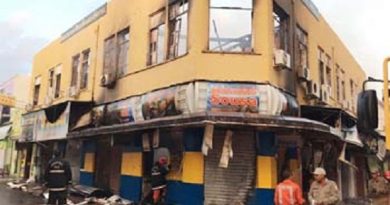 Hotel-EDncontgro-das-Águas-ficou-completamente-destruído