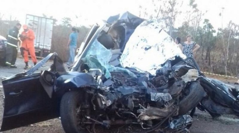 carro-cantora-gospel