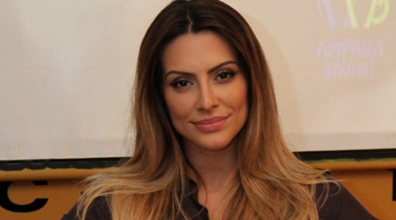 destaque-381135-cleo