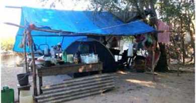 barraca-de-lona-construida-pelos-ribeirinhos