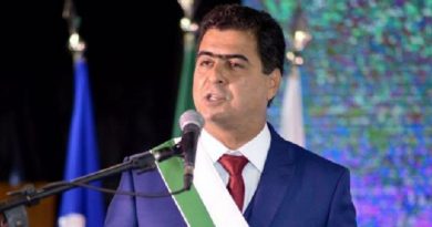 1a01727e344c1a4a7e9a40dbcf4d835f