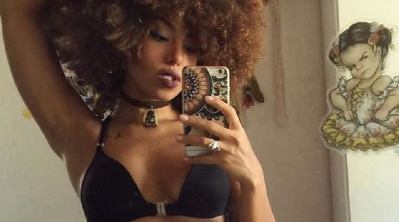 2017-01-25-29-10-gabriela-flor-sofre-racismo-no-bbb