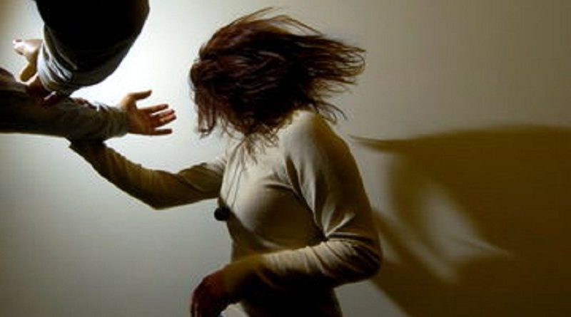 CCT - 24 NOVEMBRO 05 - MULHERES VITIMAS DE VIOLENCIA DOMESTICA - AGRESSOES - AGRESSAO   -05/11/25-