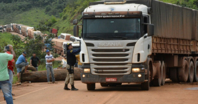bloqueio protesto br 163