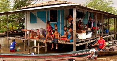 morador_recebe_familias_desabrigadas