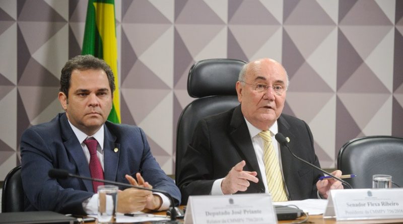 Relator deputado Priante(PMDB) e Presidente Senador Flexa Ribeiro (PSDB)