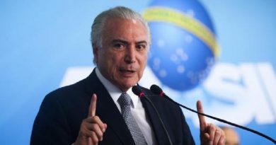1494594436992-temer
