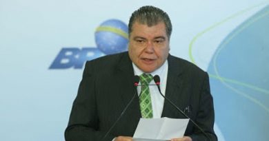 1079434-antcrz_abr_05.06.2017_edt_05061705263