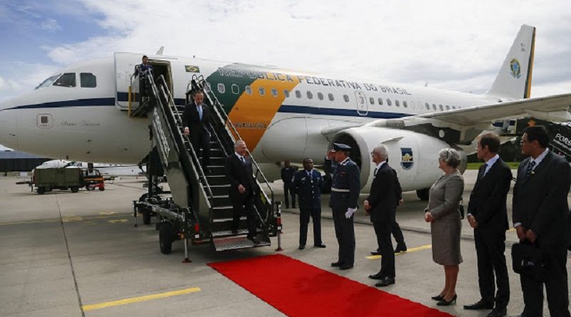 1081437-pr_35077429210_b205c3354d_o