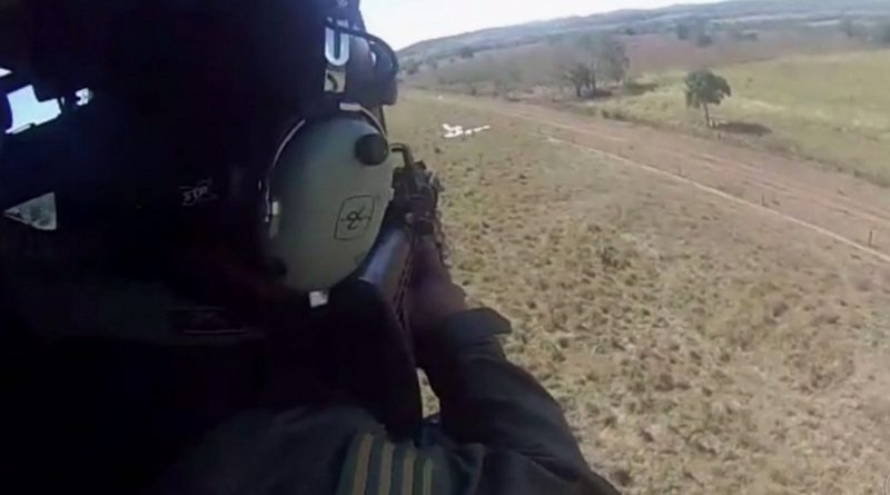 Aeronave foi interceptada pela FAB e desobedeceu ordem de pouso em aeródromo (Foto PM GO)