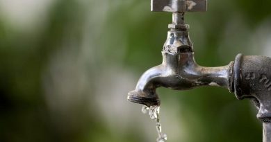 torneira-agua-falta-de-agua-sabesp-1442879279476_850x522