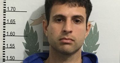 eb46e95b-47ce-445c-b1f7-2fd190446398-1-