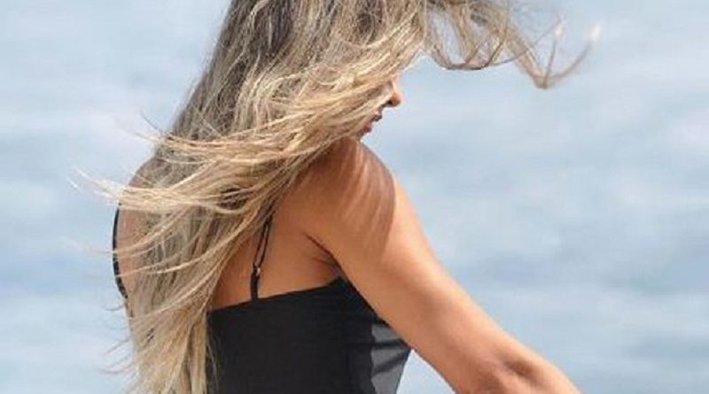 mayra_cardi_2_N0SP50o