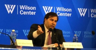 xfile1-2.jpeg.jpg.pagespeed.ic.AdYAF5xz7g