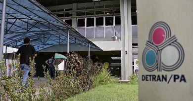 Cancelamento das carteiras pelo Detran saiu na edição de ontem do Diário Oficial do Estado. (Foto: Marcelo Lélis/Arquivo)