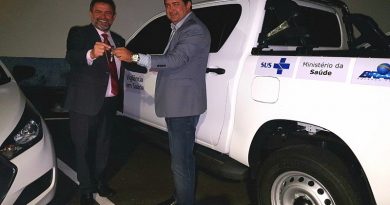 Prefeito em busca de melhorias para saúde local