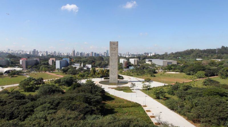 SCA0653 SÃO PAULO 30/05/2014 - METRÓPOLE - ESPECIAL DOMINICAL - Entrevista com o reitor da USP, Marco Antonio Zago, no prédio novo da reitoria.FOTO SERGIO CASTRO/ESTADÃO.