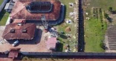 1800a6_1827a7dc10394084b9d0efe3678a99bamv2