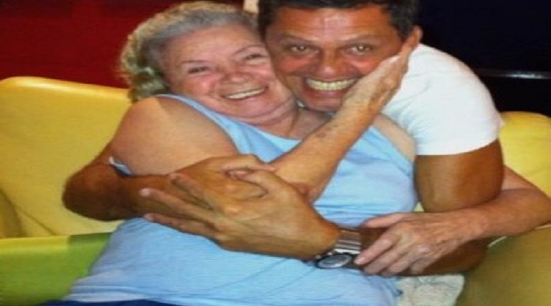 32906056_10156338976884709_3776496620896518144_n-350x359