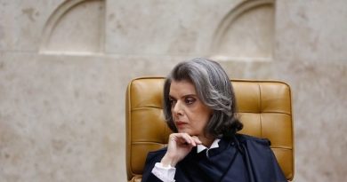 Brasília(DF), 12/09/2016 - Plenário do Supremo Tribunal Federal (STF) a cerimônia de posse da ministra Cármen Lúcia e do ministro Dias Toffoli nos cargos de presidente e vice-presidente do Tribunal - A sessão solene conta com a presença do presidente da República, Michel Temer, do presidente do Senado Federal, Renan Calheiros, do presidente da Câmara dos Deputados, Rodrigo Maia, do procurador-geral da República, Rodrigo Janot, e do presidente do Conselho Federal da Ordem dos Advogados do Brasil, Claudio Lamachia. Foto: Daniel Ferreira/Metrópoles