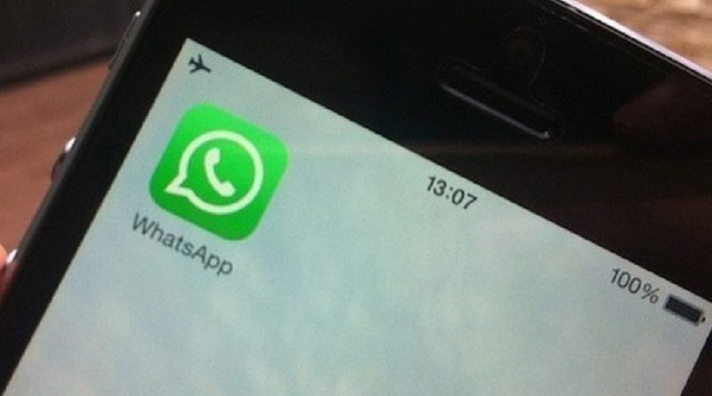 whatsapp-siri-iphone2