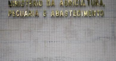 COMMODS-ENTREVISTA-AGRICULTURA-SUBSIDIOS