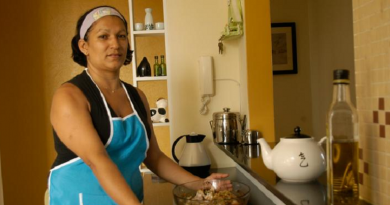 mulher trabalha mas qe homem