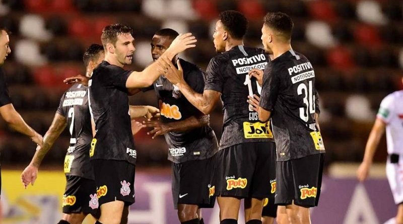 DAV5157-1024x681-990x556