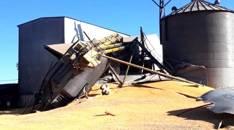 silo-se-rompe-em-SInop-1024x764