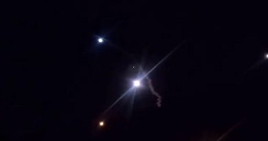 Imagens que seriam do ataque foram divulgadas pela TV iraniana  Foto: HO / IRIB / AFP