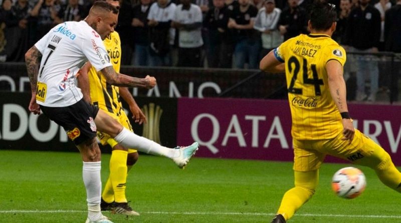 Corinthians-x-Guarani-libertadores-daniel-augusto-junior-990x556